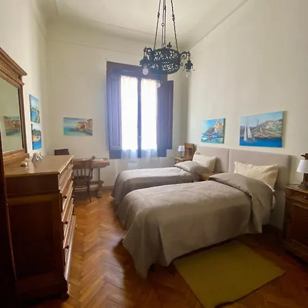 Easy Stay, Oberdan Apartment *